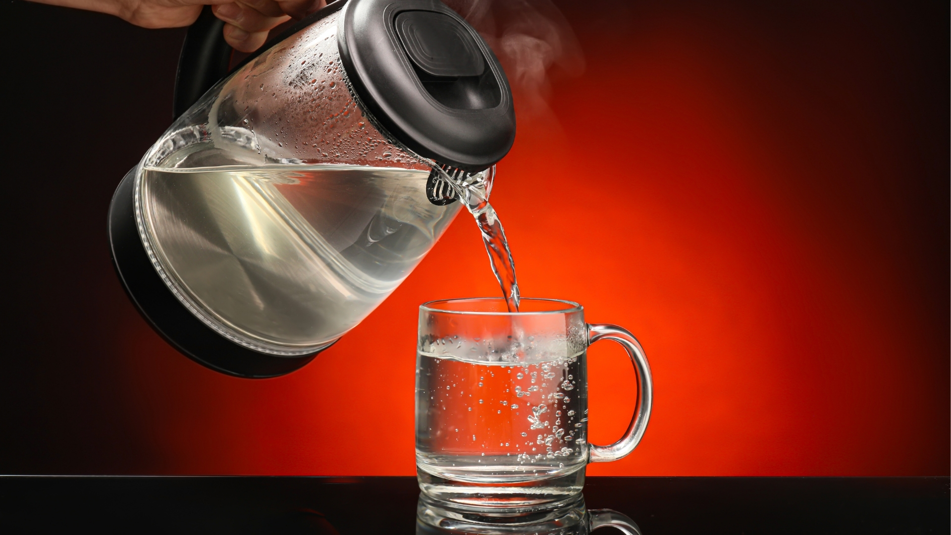 benefits of consuming hot water