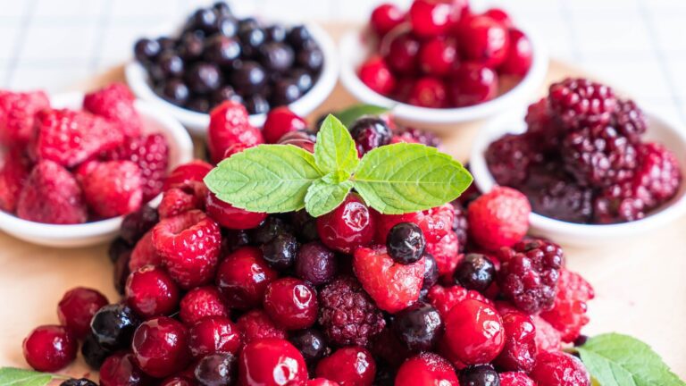 frozen berry bonanza your ultimate guide to nutritional goodness
