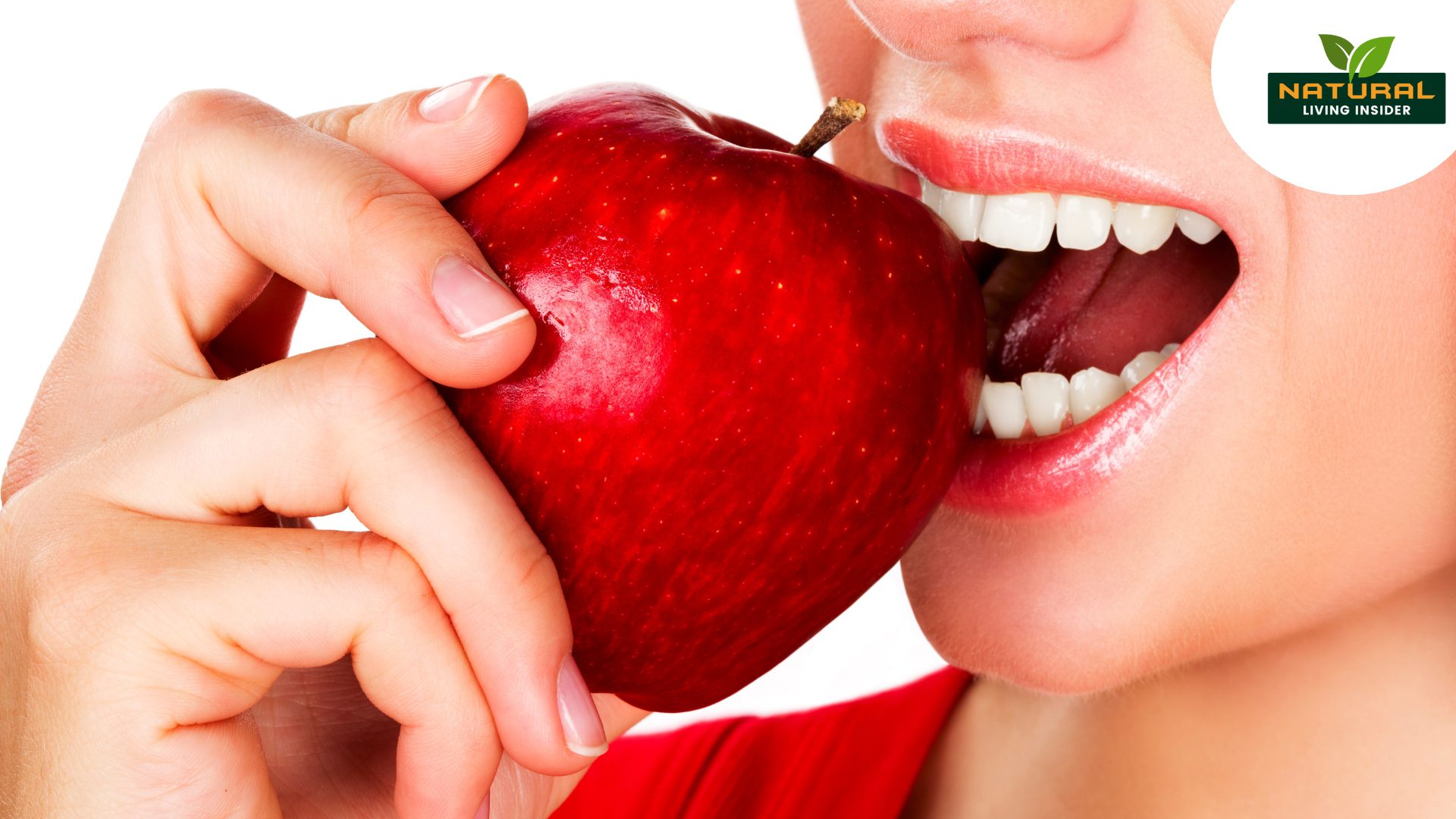 7 Benefits of Eating an Apple on an Empty Stomach Every Morning
