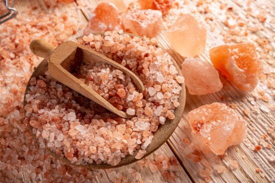 15 Incredible Advantages of Himalayan Pink Salt for Health, Skin & Home