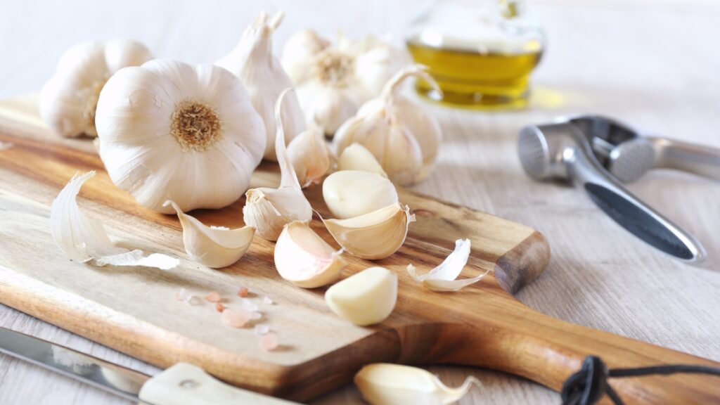 The Garlic Trick Your Grandmother Swore By (And Science Now Confirms)