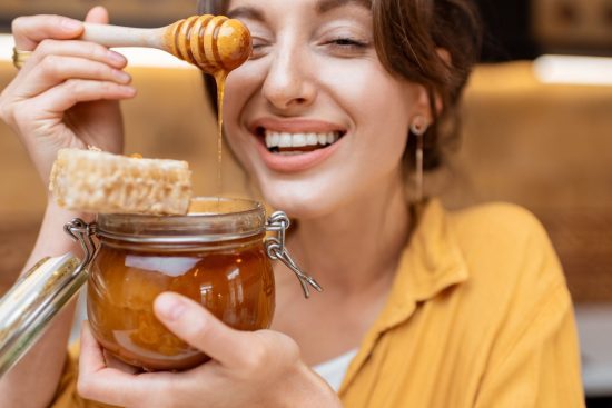 How Raw Honey Saved My Skin – You Won’t Believe the Before & After