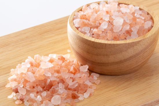 Why Some People Swear by Rock Salt for Detoxing (3)