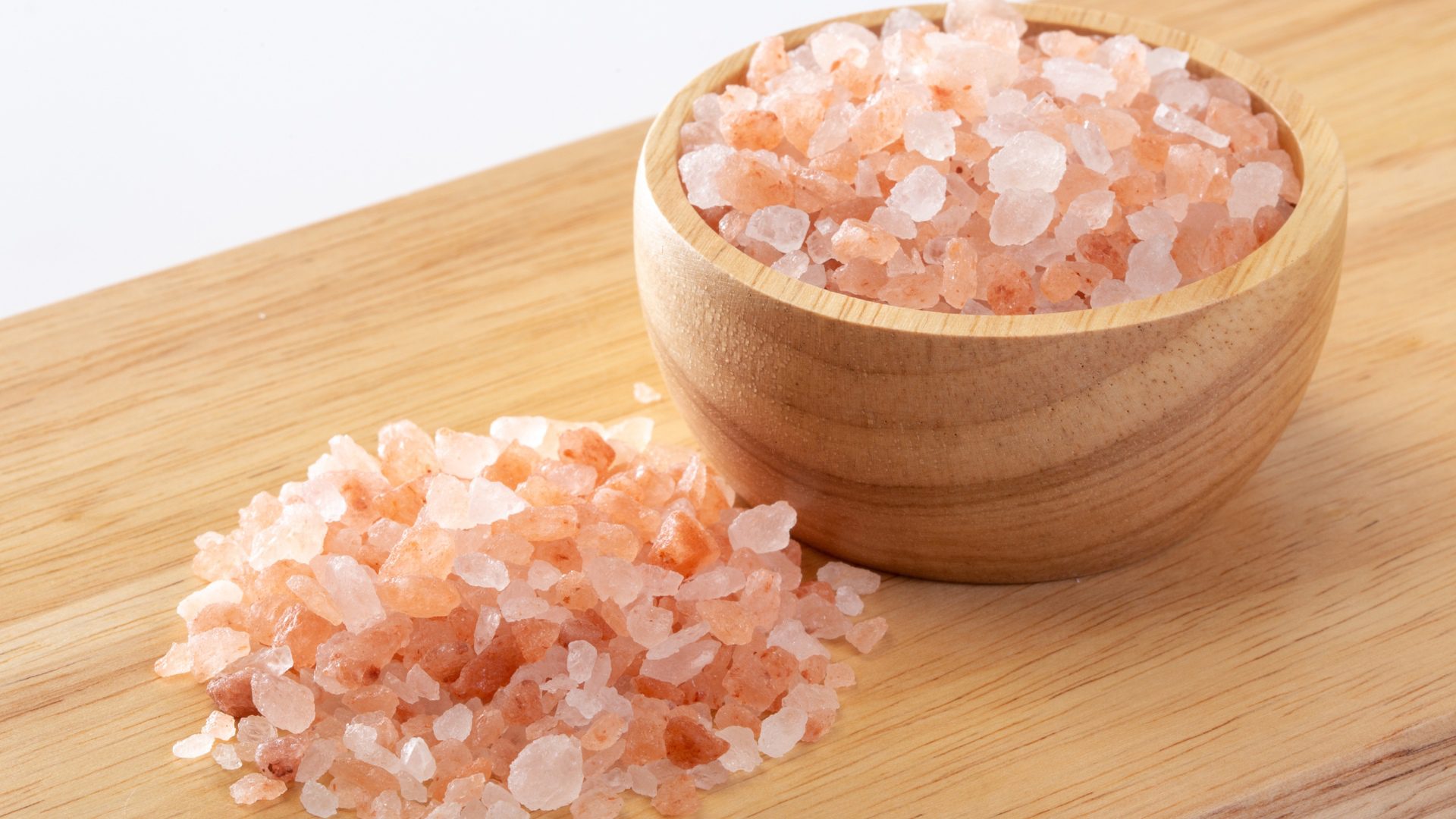 Why Some People Swear by Rock Salt for Detoxing (3)