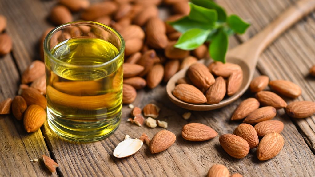 Health Benefits and Uses of Almond Oil-min